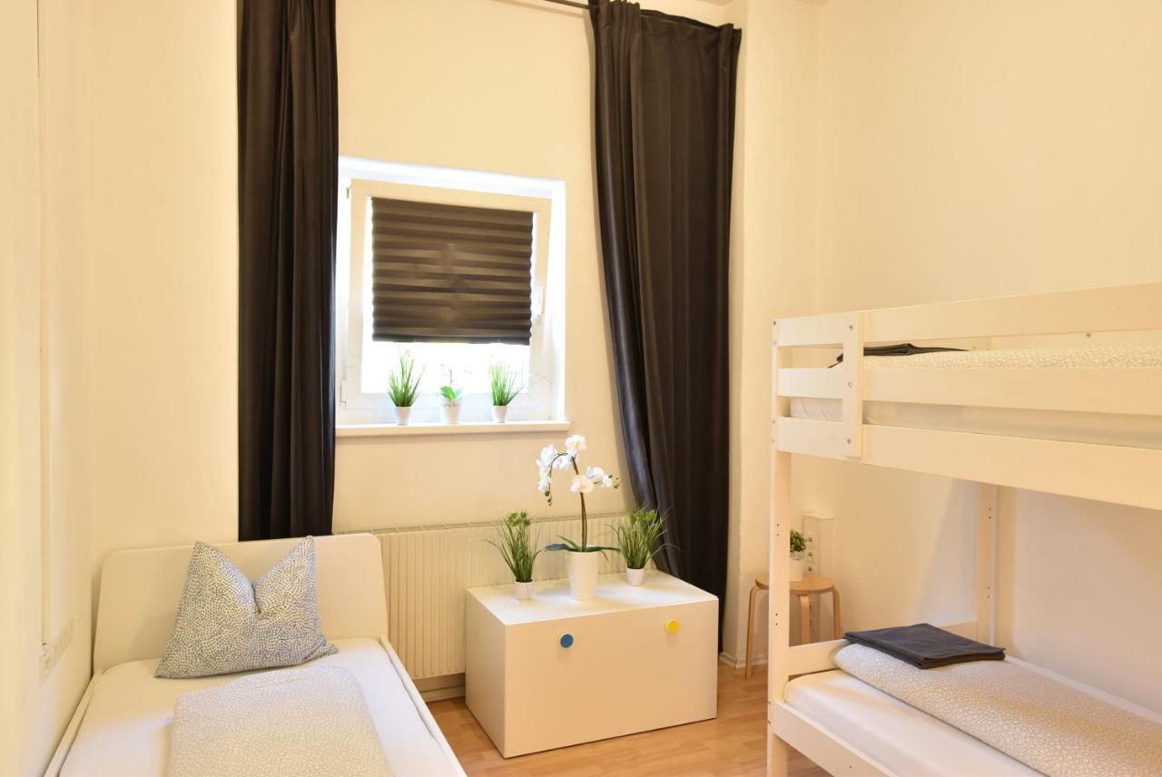 Big Place In City Center With Parking Инсбрук Екстериор снимка