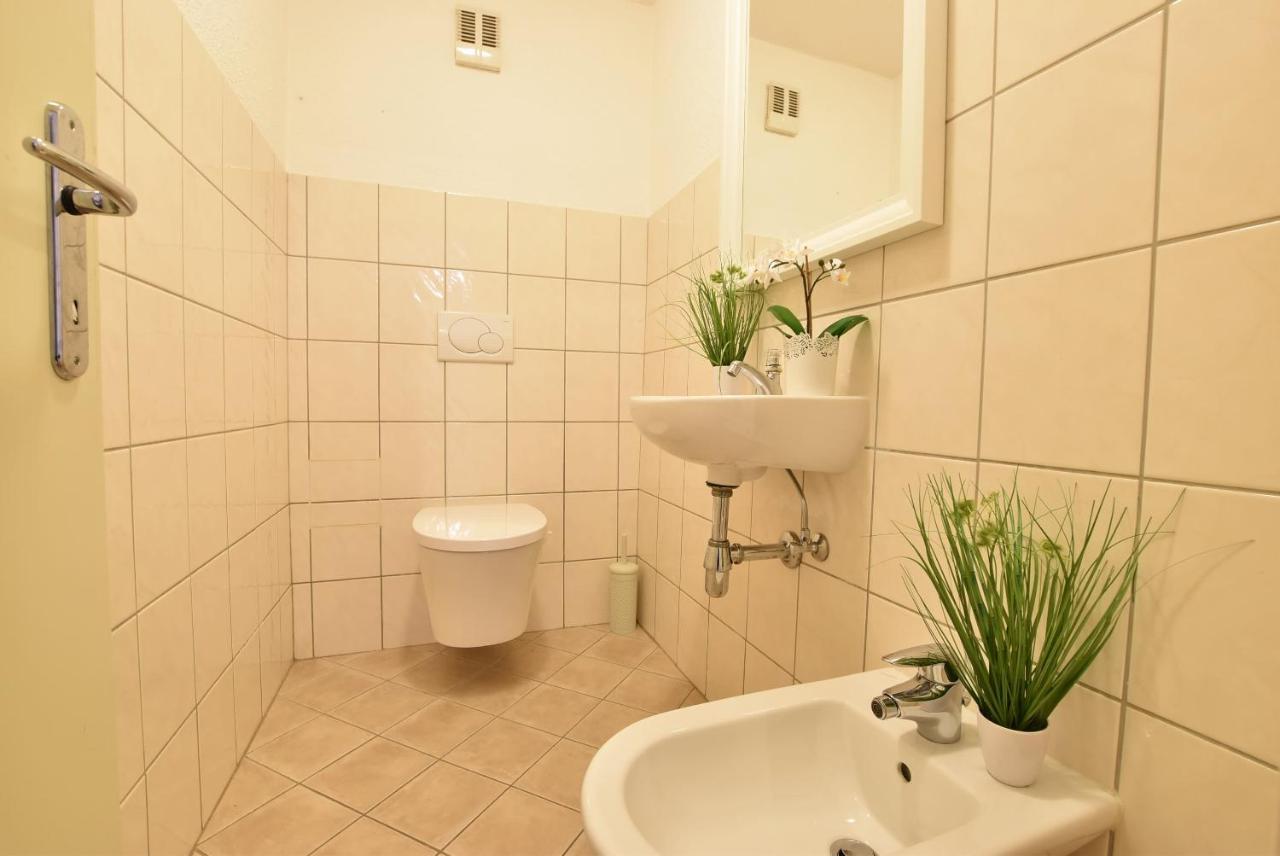 Big Place In City Center With Parking Инсбрук Екстериор снимка